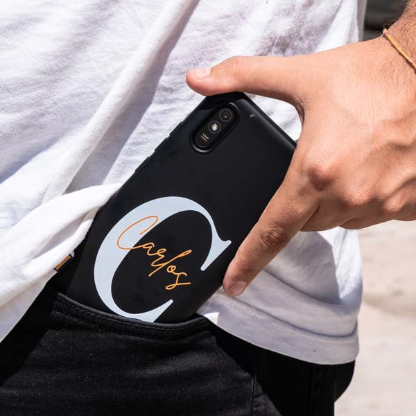 Fundas Personalizadas con Iniciales y Nombres