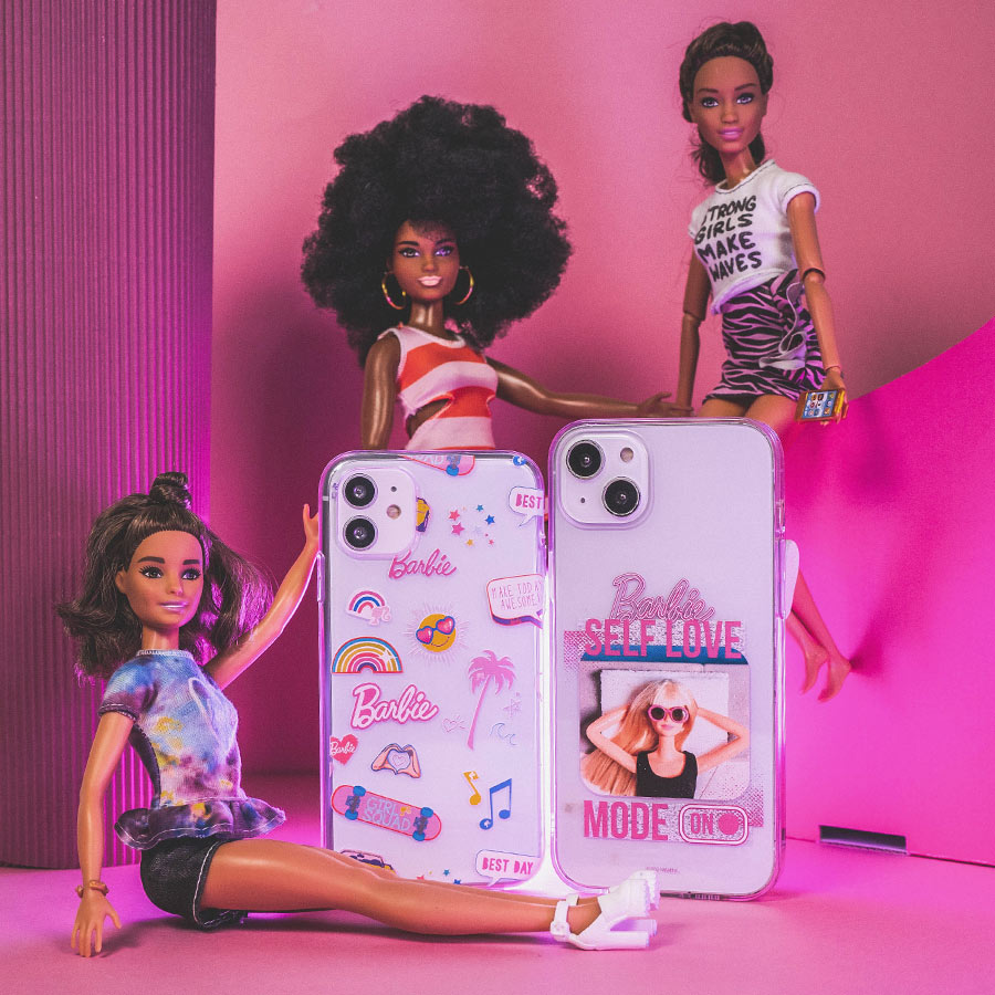 Funda para iPhone 14 Pro Max Oficial de Mattel Barbie Logo Barbie Silicona  Negra - Barbie